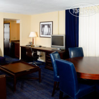 Sheraton Suites Philadelphia Airport 