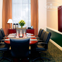 Sheraton Suites Philadelphia Airport 