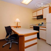 MainStay Suites Pittsburgh Airport 