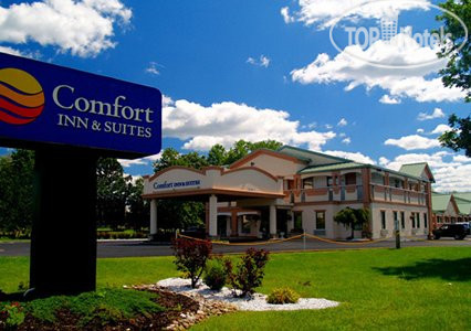 Hotelier's photos Comfort Inn & Suites Quakertown 2*