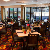 Park Inn by Radisson, Sharon Ресторан