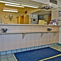 Motel 6 Pittsburgh - Crafton 