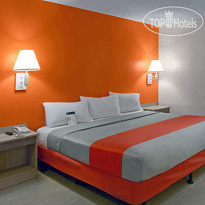 Motel 6 Pittsburgh - Crafton 