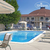 Days Inn Colorado Springs Central 