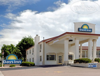 Hotel photo Days Inn Colorado Springs Central 2*