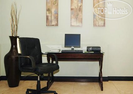 New photos from tourists Quality Suites Downtown 2*