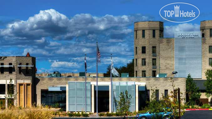 Hotelier's photos DoubleTree by Hilton Hotel Denver - Thornton 3*