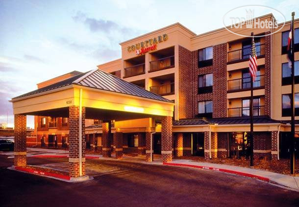 Hotelier's photos Courtyard Denver South Park Meadows Mall 3*