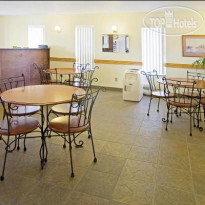 Americas Best Value Inn- Burlington 