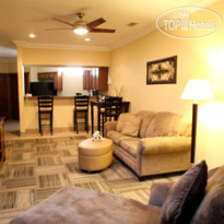 Best Western Plus Crossroads Inn & Conference Center