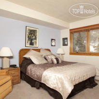 Aspen Ridge Condominiums 