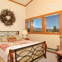 Aspen Ridge Condominiums 