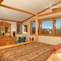 Aspen Ridge Condominiums 
