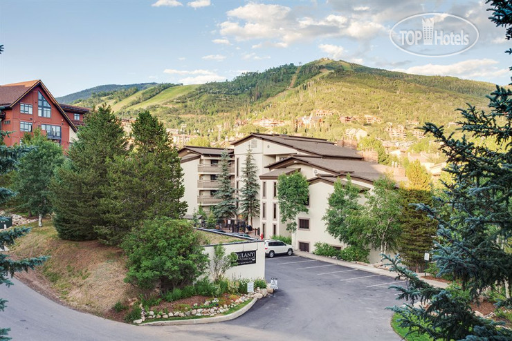 Hotelier's photos Dulany at the Gondola 3*