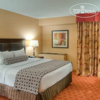 Crowne Plaza Colorado Springs