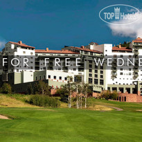 The Peaks Resort 