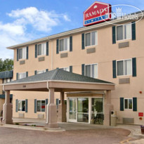 Ramada Limited Colorado Springs Airport 
