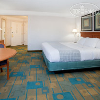 La Quinta Inn & Suites Denver Airport DIA 