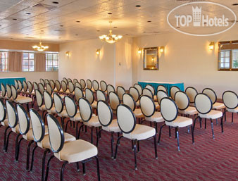 New photos from tourists Days Inn Midtown ABQ 2*