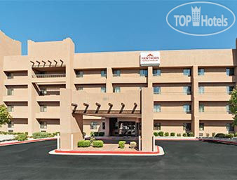 Hotelier's photos Hawthorn Suites by Wyndham Airport University Albuquerque 3*