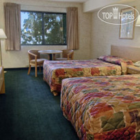 Howard Johnson Express Inn - Albuquerque 