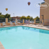 Howard Johnson Express Inn - Albuquerque 