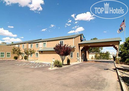 Hotelier's photos Comfort Inn Moriarty 2*