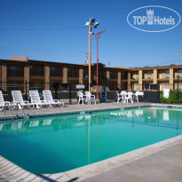 Best Western Adobe Inn