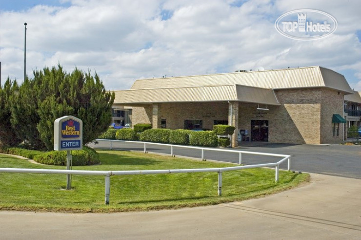 Hotelier's photos Best Western Clovis Inn & Suites 2*