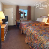 Days Inn & Suites Mesilla Valley Hotel & Conference Center 