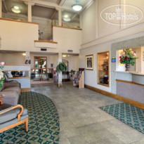 Days Inn & Suites Mesilla Valley Hotel & Conference Center