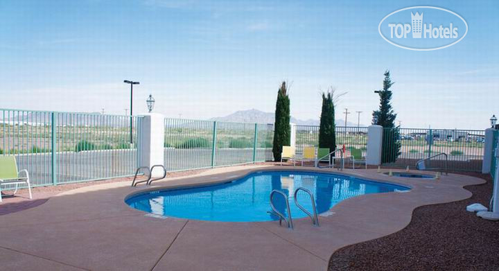 New photos from tourists La Quinta Inn & Suites Deming 2*