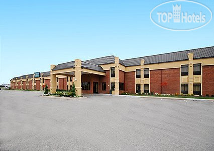 Hotelier's photos Quality Inn & Suites Greenfield 2*