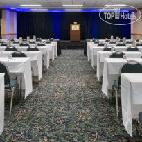Hilton Indianapolis Hotel & Suites