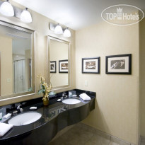 Holiday Inn Ft. Wayne-Ipfw & Coliseum 