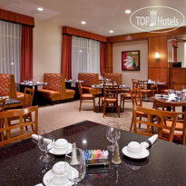 Holiday Inn Ft. Wayne-Ipfw & Coliseum 