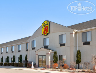Hotelier's photos Super 8 Goshen 2*