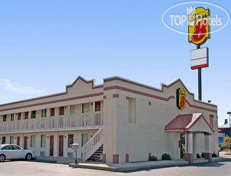 Hotelier's photos Super 8 Lafayette 2*