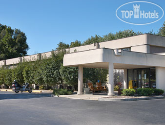 Hotelier's photos Super 8 Logansport 2*