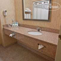 Holiday Inn Express Hotel & Suites Plymouth