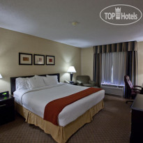 Holiday Inn Express Hotel & Suites Plymouth