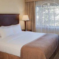DoubleTree Suites by Hilton Hotel Indianapolis - Carmel