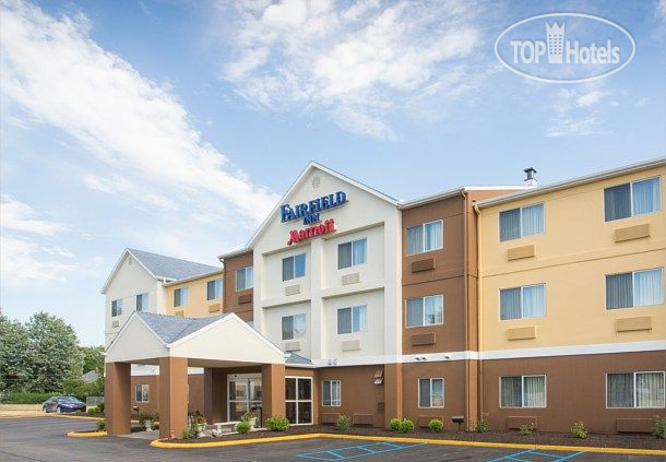 Hotelier's photos Fairfield Inn & Suites Terre Haute 2*