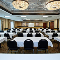 Holiday Inn Express Hotel & Suites Greenwood
