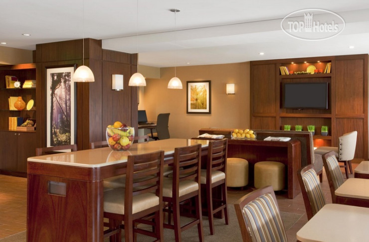 New photos from tourists Sheraton Indianapolis Hotel at Keystone Crossing 3*