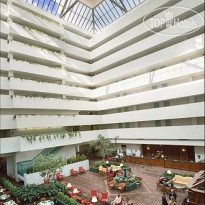 Holiday Inn Chicago - Mart Plaza