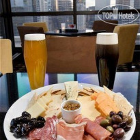 Holiday Inn Chicago - Mart Plaza