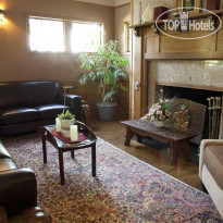 Bacon Mansion Bed and Breakfast
