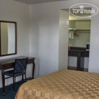 La Hacienda Motel 