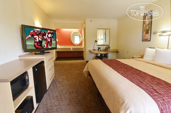 New photos from tourists Red Roof Inn Seattle Airport 2*